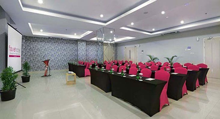 Favehotel Ahmad Yani Bekasi Esterno foto